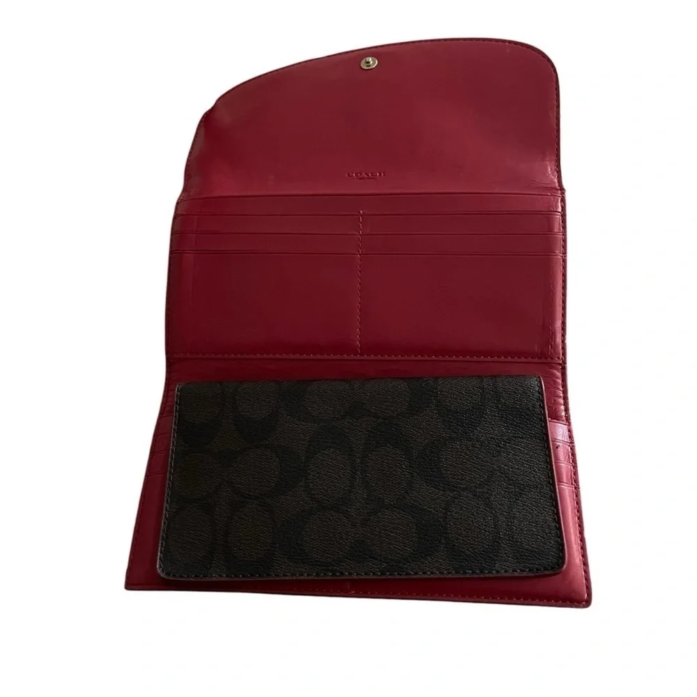 Coach Women Wales